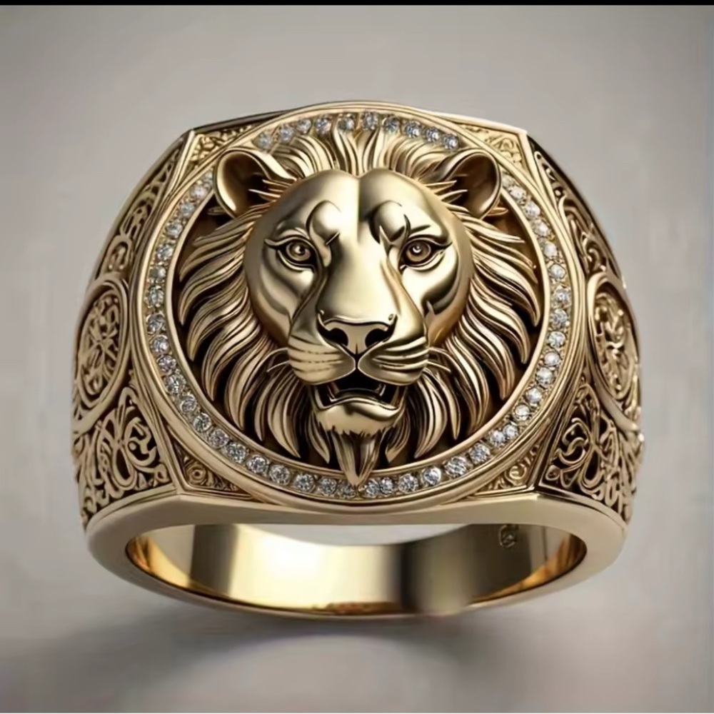 A slightly Zirconia Lion King